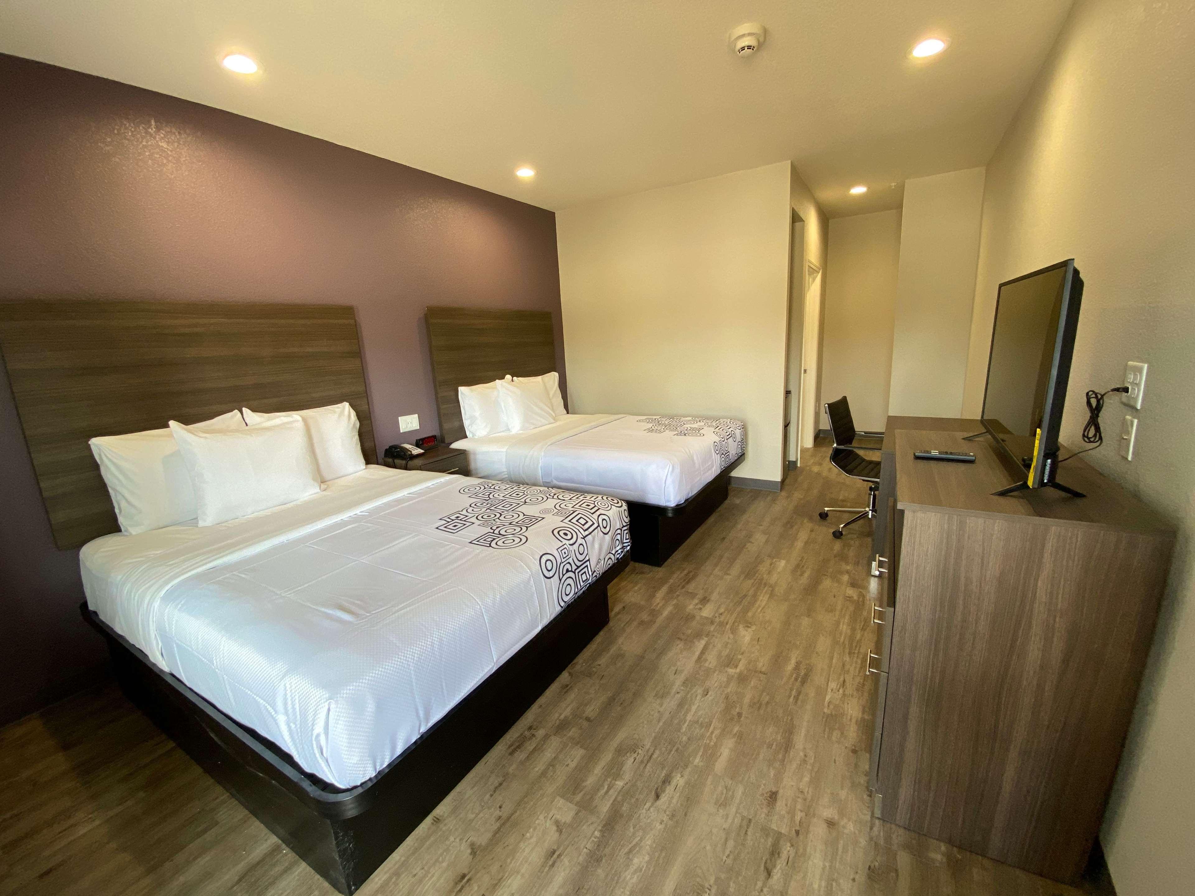 Surestay Plus Hotel By Best Western Ada מראה חיצוני תמונה