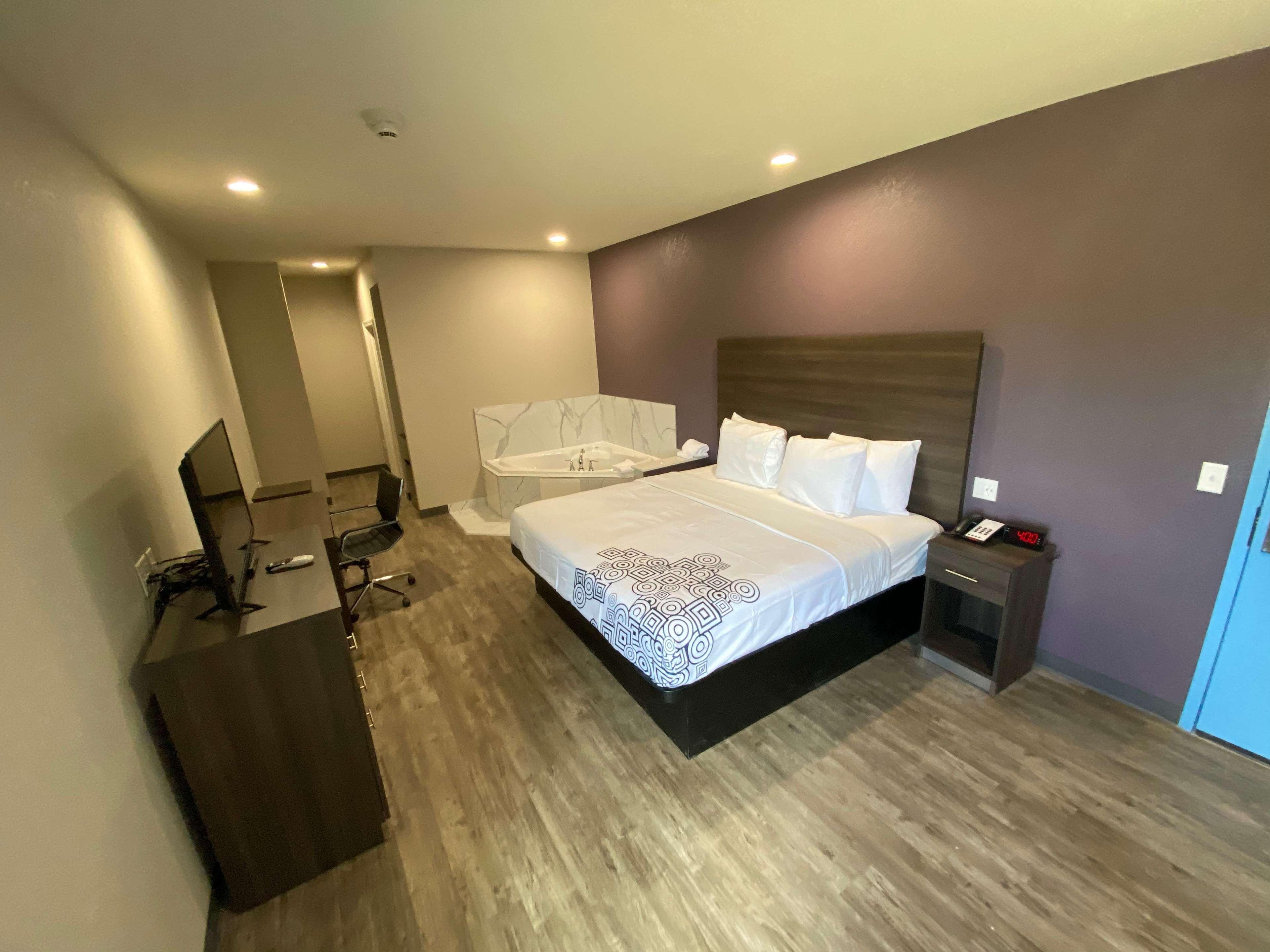 Surestay Plus Hotel By Best Western Ada מראה חיצוני תמונה