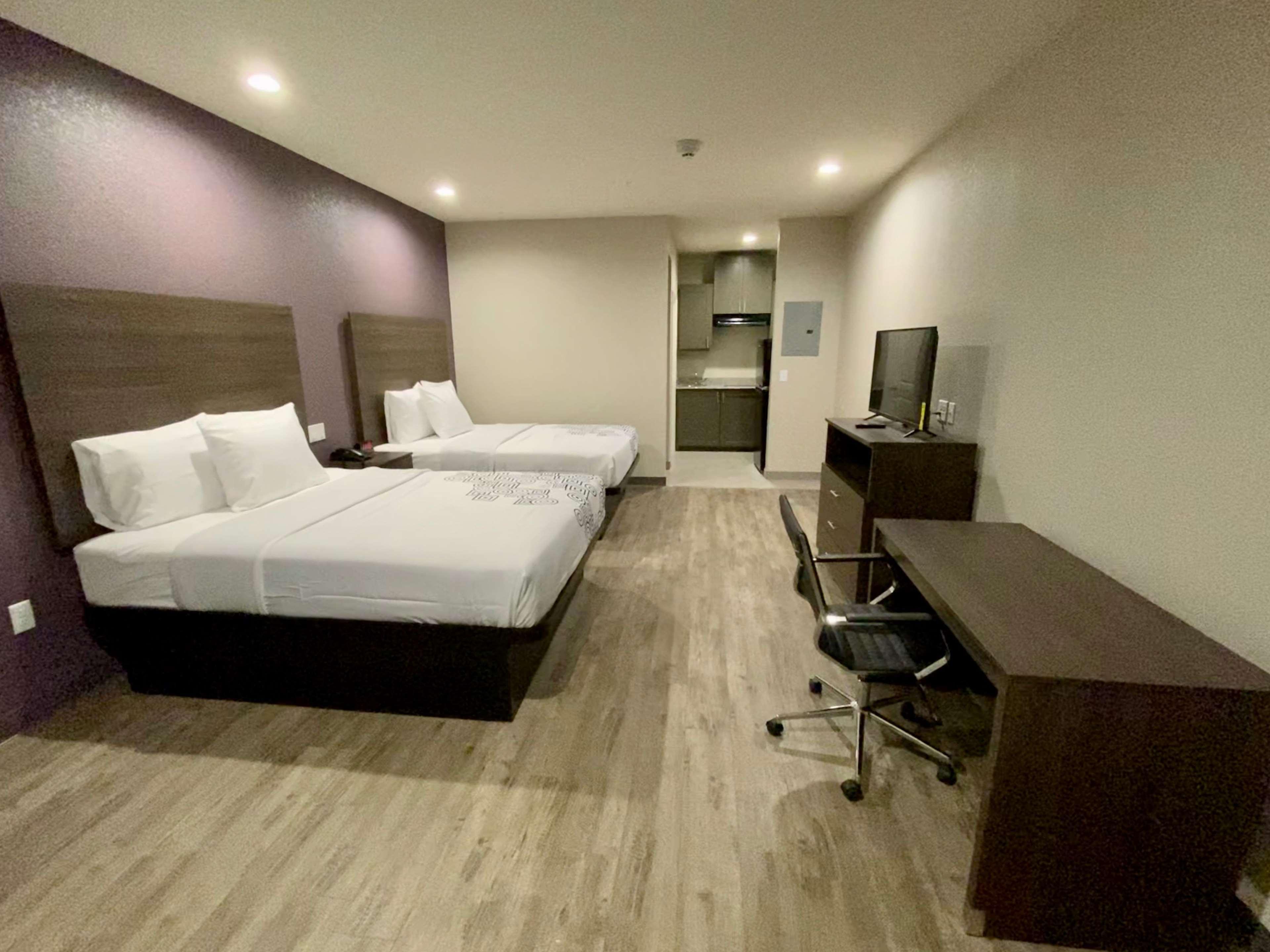 Surestay Plus Hotel By Best Western Ada מראה חיצוני תמונה